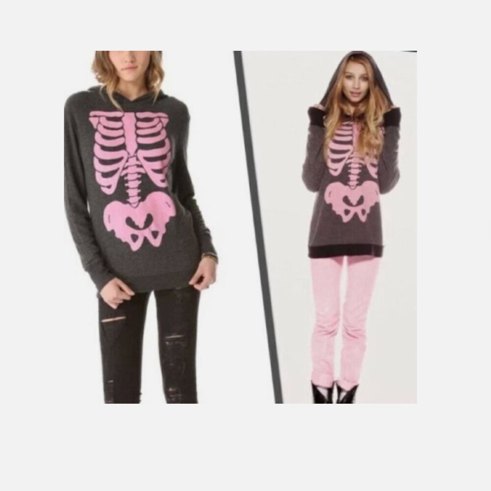 Wildfox Barbie’s Insides Gypsy Hoodie Size Medium